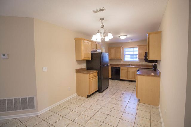 1881 FIELD ST, Columbia, MO 65203