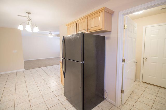 1881 FIELD ST, Columbia, MO 65203