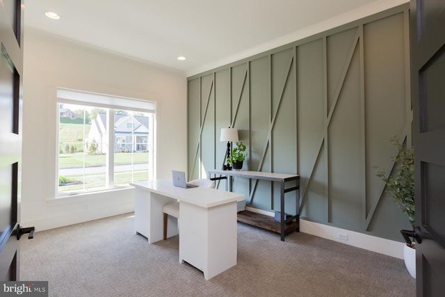 1016 VALLEY CROSSING DR, Lititz, PA 17543