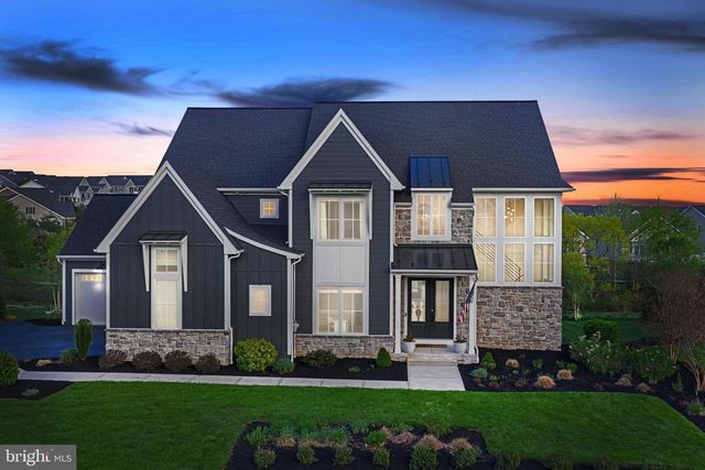 1016 VALLEY CROSSING DR, Lititz, PA 17543