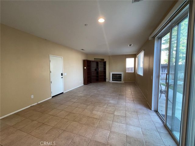 1434 Haddington Drive, Riverside, CA 92507