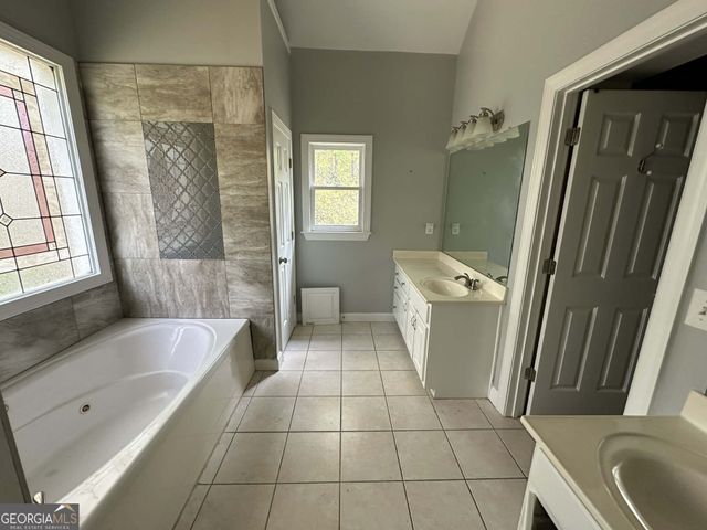 4065 Pate Branch Court, Loganville, GA 30052
