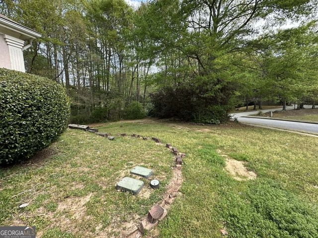 4065 Pate Branch Court, Loganville, GA 30052