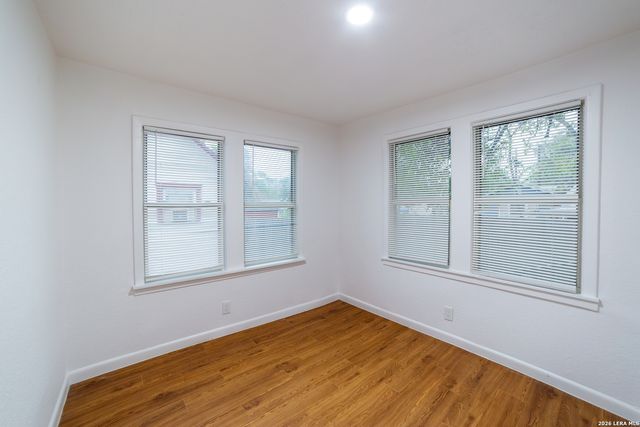 1946 Nolan, San Antonio, TX 78202