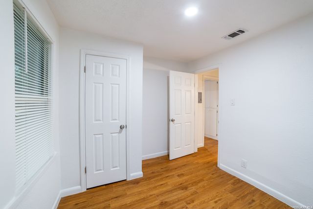 1946 Nolan, San Antonio, TX 78202