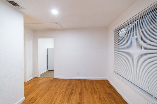 1946 Nolan, San Antonio, TX 78202