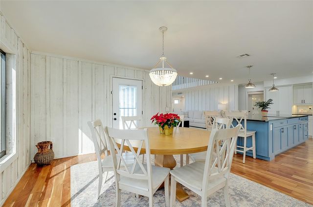 1089 BAYSHORE DRIVE, Englewood, FL 34223