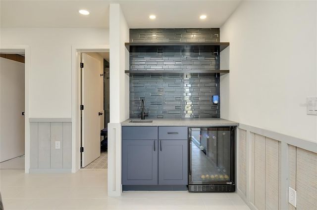 1089 BAYSHORE DRIVE, Englewood, FL 34223