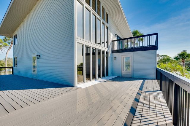 1089 BAYSHORE DRIVE, Englewood, FL 34223