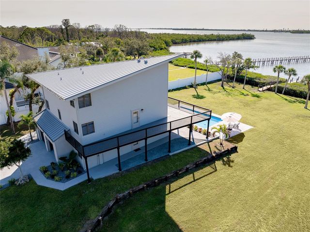 1089 BAYSHORE DRIVE, Englewood, FL 34223