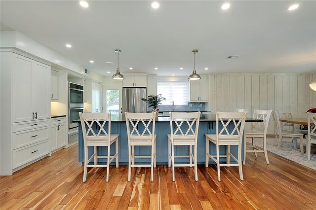 1089 BAYSHORE DRIVE, Englewood, FL 34223