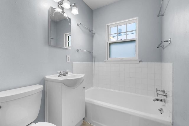 519 ETHEL AVENUE, Green Bay, WI 54303