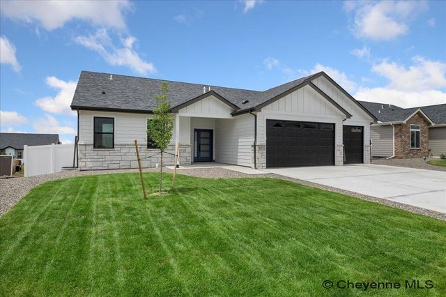 4124 SAGE RD, Cheyenne, WY 82001