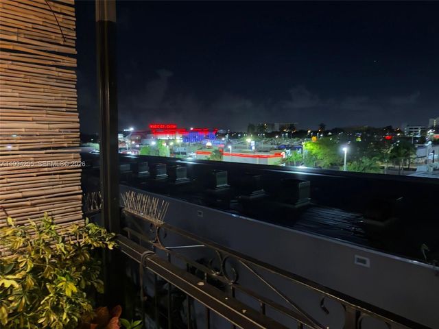 3640 NW 9th St 505, Miami, FL 33125