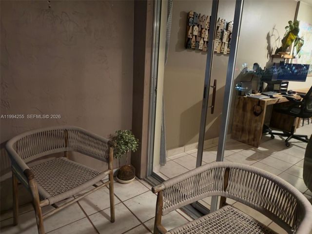 3640 NW 9th St 505, Miami, FL 33125