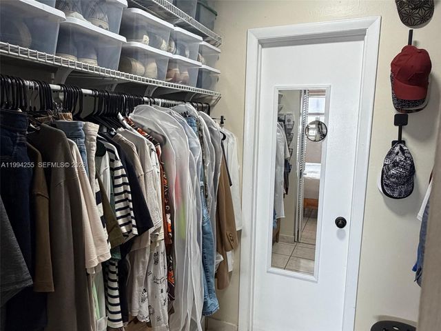 3640 NW 9th St 505, Miami, FL 33125