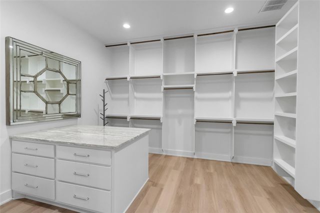 118 Brandywine, Horseshoe Bay, TX 78657