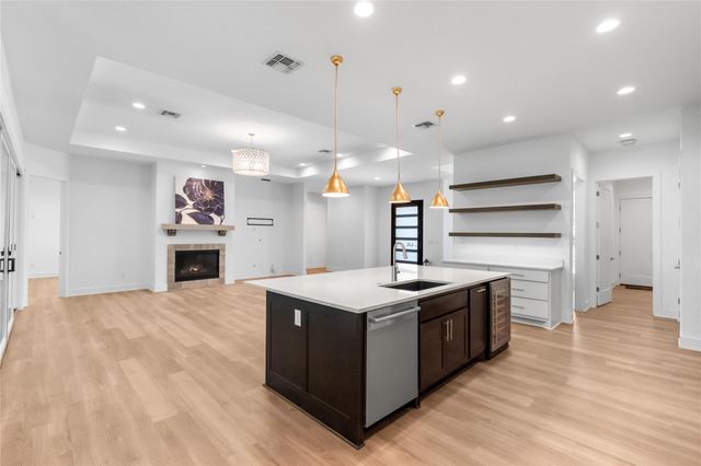 118 Brandywine, Horseshoe Bay, TX 78657