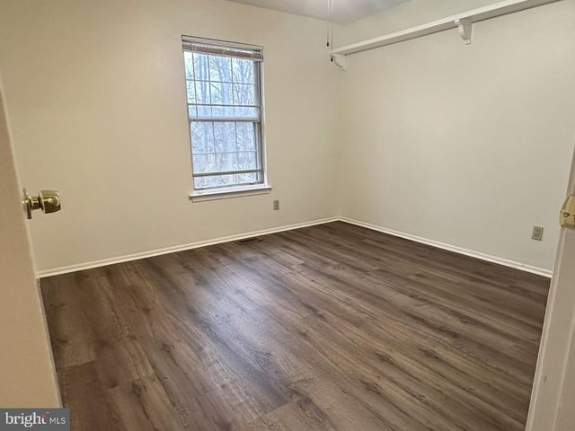 329 GWYNEDD CT, Mount Laurel, NJ 08054