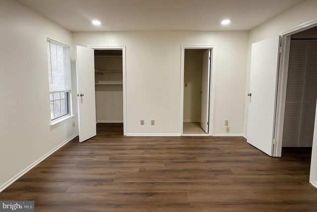 329 GWYNEDD CT, Mount Laurel, NJ 08054