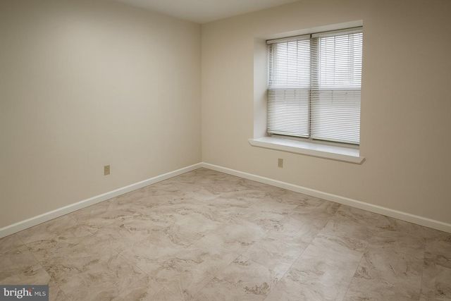 329 GWYNEDD CT, Mount Laurel, NJ 08054