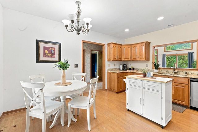 N114W19759 Woodberry PASS, Germantown, WI 53022