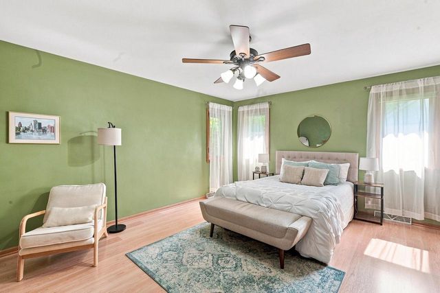 N114W19759 Woodberry PASS, Germantown, WI 53022