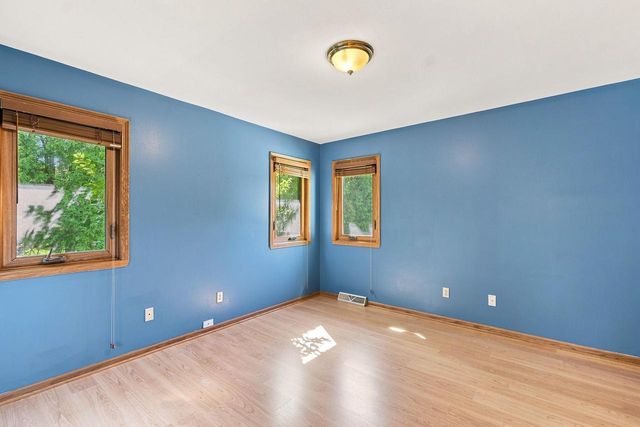 N114W19759 Woodberry PASS, Germantown, WI 53022