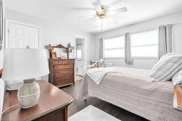 5027 Pelican BLVD, Cape Coral, FL 33914
