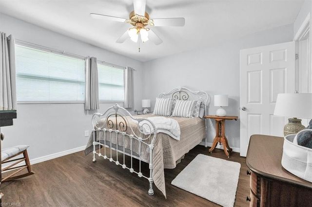 5027 Pelican BLVD, Cape Coral, FL 33914
