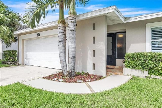 5027 Pelican BLVD, Cape Coral, FL 33914