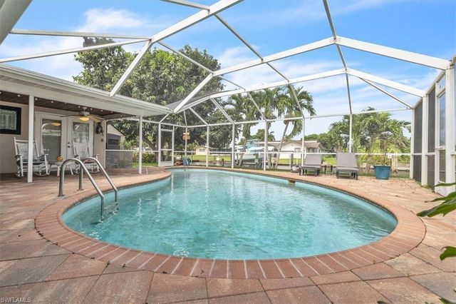 5027 Pelican BLVD, Cape Coral, FL 33914