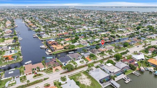 5027 Pelican BLVD, Cape Coral, FL 33914