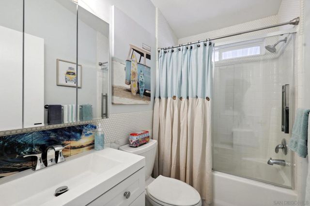 7002 San Bartolo St 30, Carlsbad, CA 92011