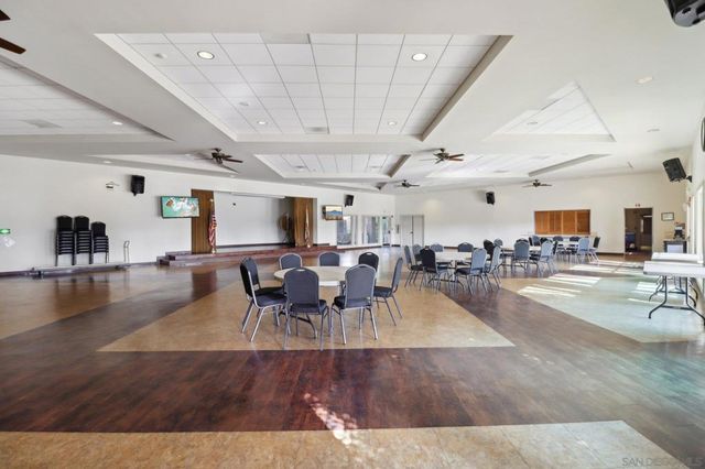 7002 San Bartolo St 30, Carlsbad, CA 92011