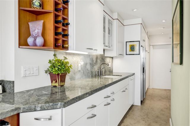 3100 NE 48th Street 713, Fort Lauderdale, FL 33308