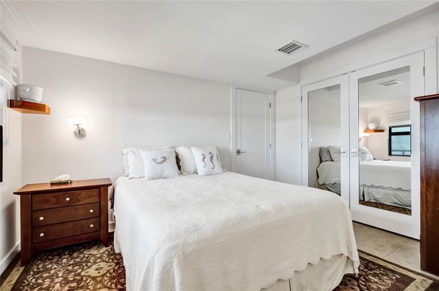 3100 NE 48th Street 713, Fort Lauderdale, FL 33308