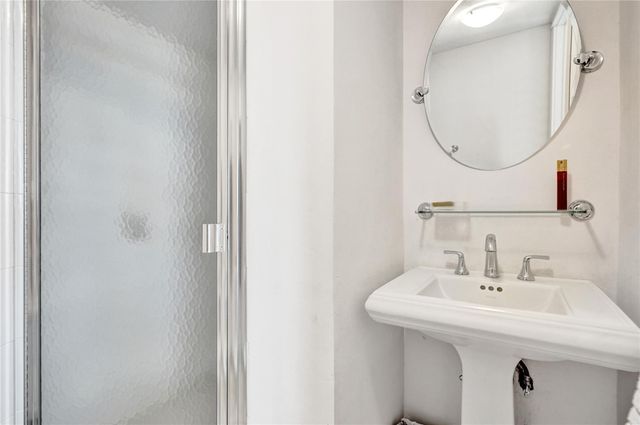 3100 NE 48th Street 713, Fort Lauderdale, FL 33308