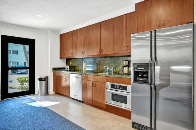 3100 NE 48th Street 713, Fort Lauderdale, FL 33308