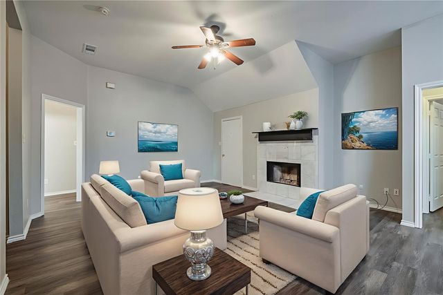 3205 Carverly Avenue, Fort Worth, TX 76119