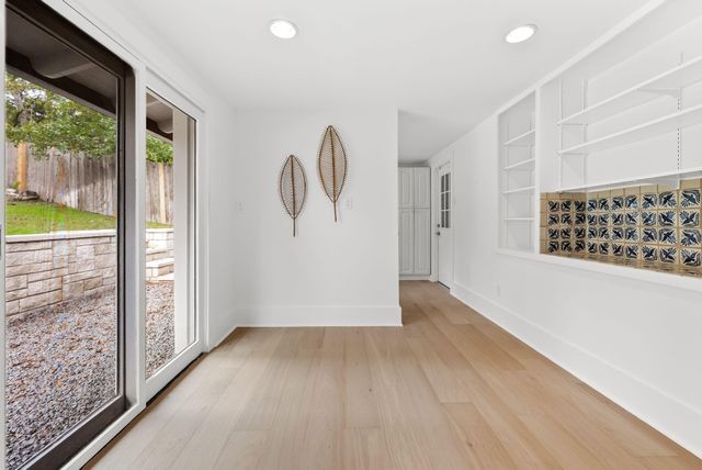 3415 Shinoak DR, Austin, TX 78731