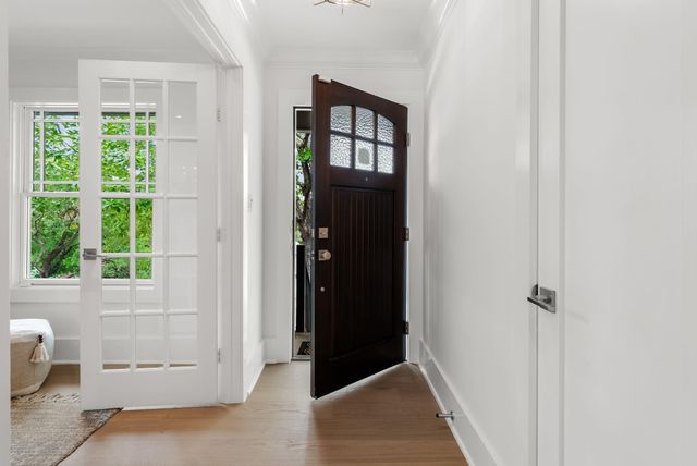 3415 Shinoak DR, Austin, TX 78731