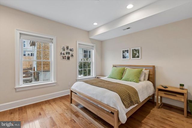216 WENDOVER ST, Philadelphia, PA 19128