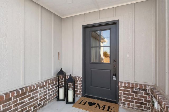42773 Garrett's Lake Road, Shawnee, OK 74804