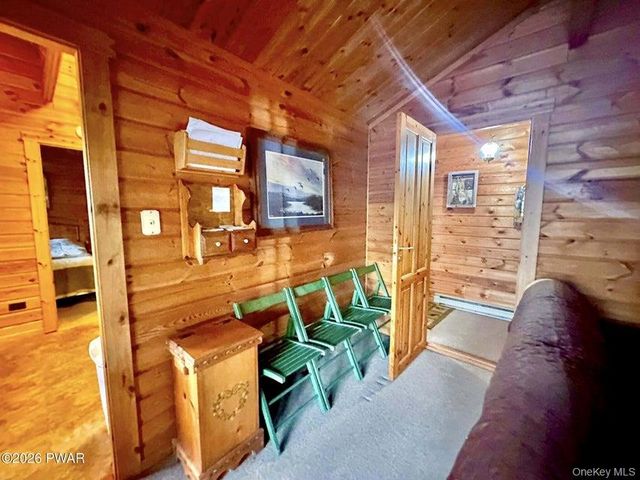 130 Canterbrook Drive, Call Listing Agent, PA 18428