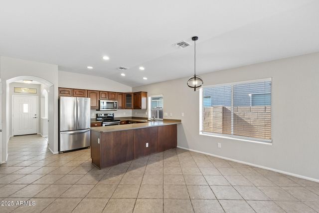42012 W COLBY Drive, Maricopa, AZ 85138