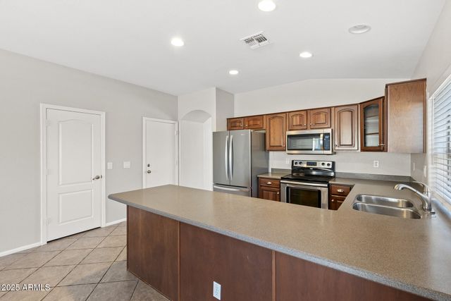 42012 W COLBY Drive, Maricopa, AZ 85138