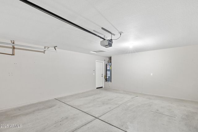 42012 W COLBY Drive, Maricopa, AZ 85138