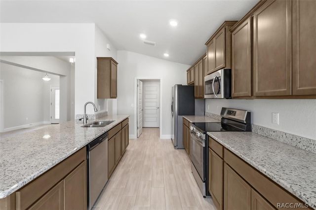 336 W Rexford Drive, Beverly Hills, FL 34465