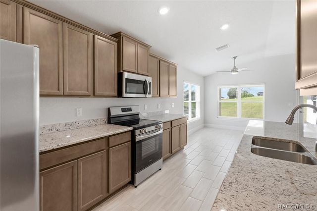 336 W Rexford Drive, Beverly Hills, FL 34465